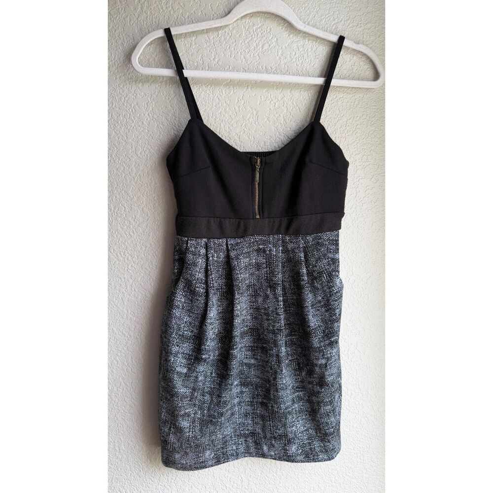 Wet Seal Black White Mini Dress Exposed Front Zipper Pleated Skirt 2010s
